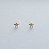 14K Golden Daisy Studs